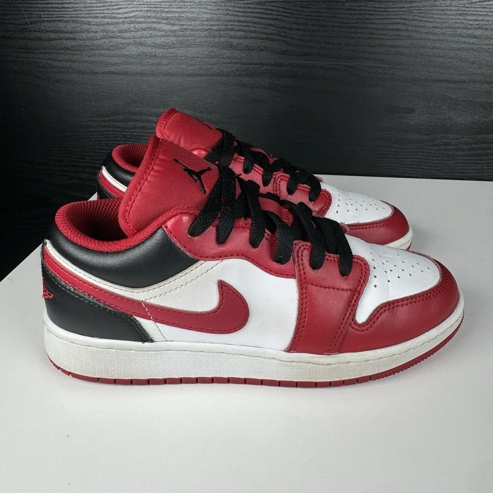 + Size 4Y - Jordan 1 Low Reverse Black Toe 553560-163